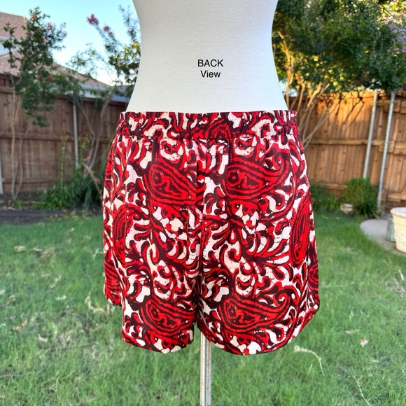 💖 Michael Kors Red/Cream/Black Floral Satin Shorts - Picture 3 of 16